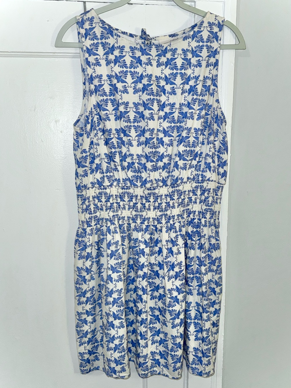 Universal Thread Women’s Blue and White Smocked Waist Sleeveless Dress - NWT